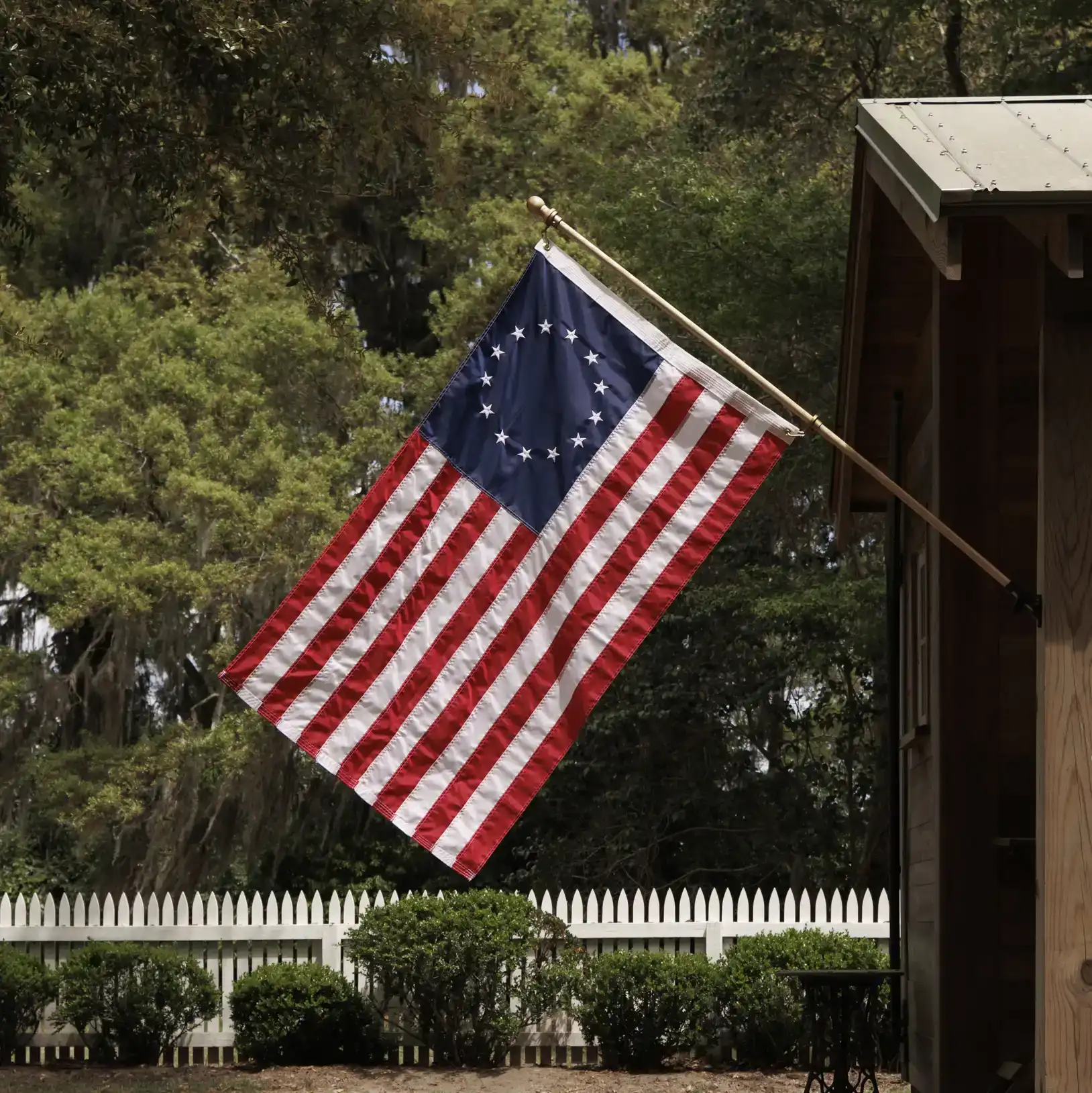3' x 5' Betsy Ross Flag Set - Image 6